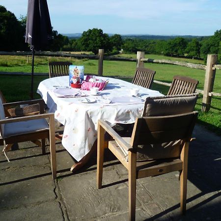 Moaps Farm B&B Support Small Business, Welcome, Check In From 5 Pm Danehill Exterior foto