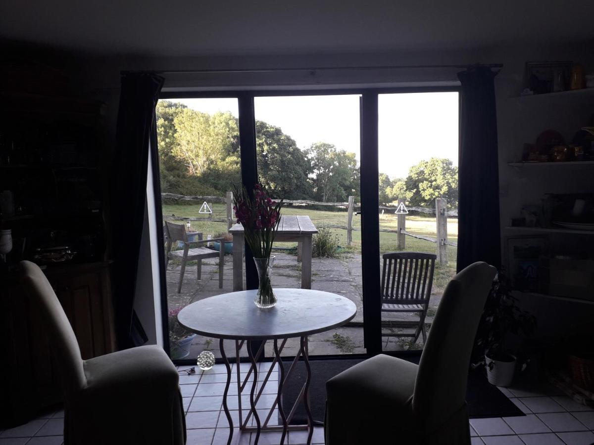 Moaps Farm B&B Support Small Business, Welcome, Check In From 5 Pm Danehill Exterior foto