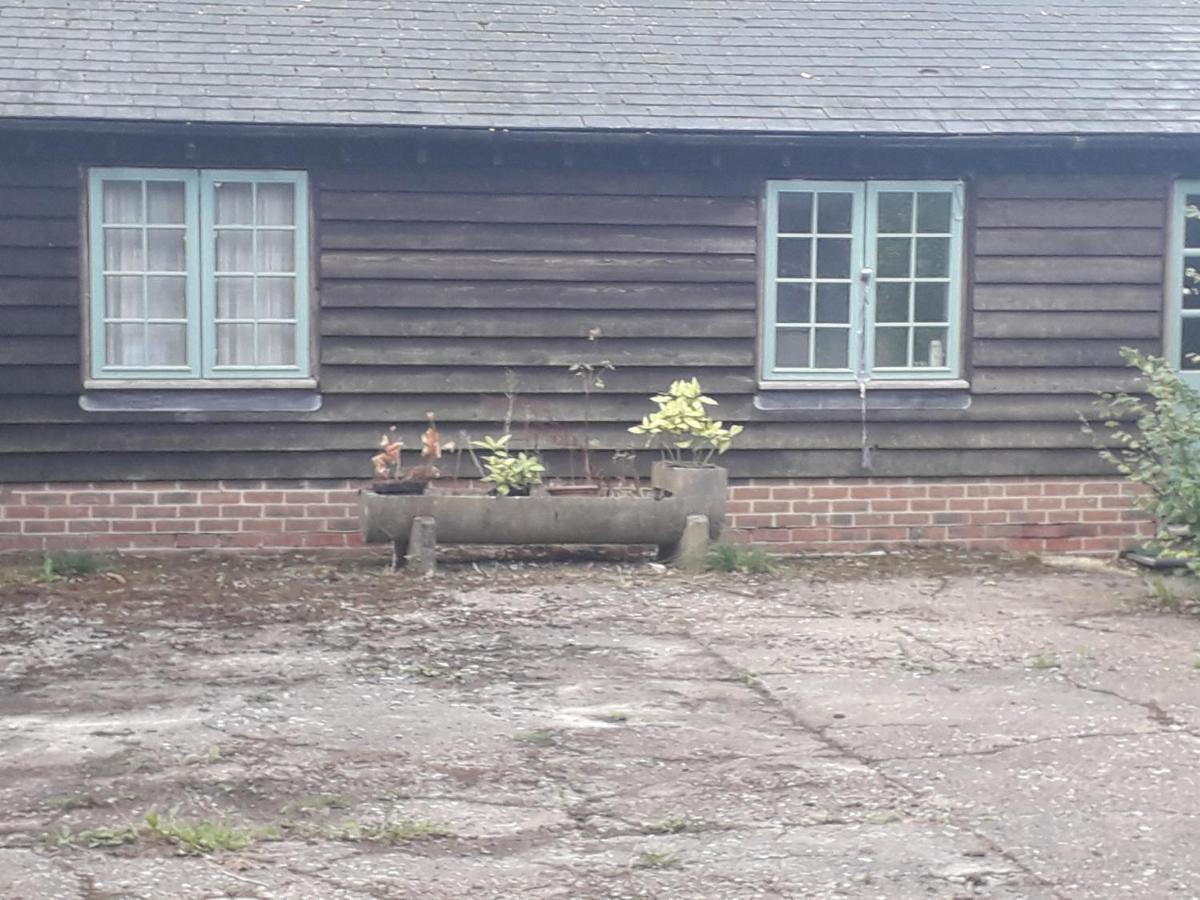 Moaps Farm B&B Support Small Business, Welcome, Check In From 5 Pm Danehill Exterior foto
