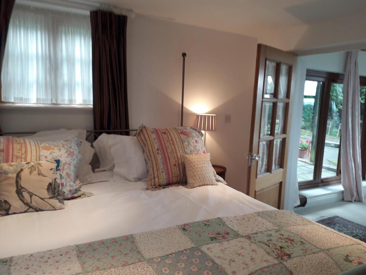 Moaps Farm B&B Support Small Business, Welcome, Check In From 5 Pm Danehill Exterior foto